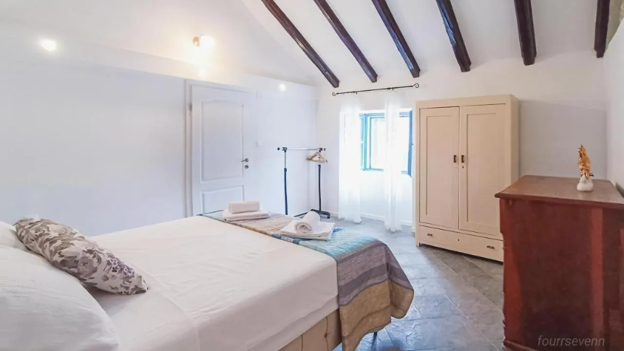 Villa Didini Dvori Kruševo